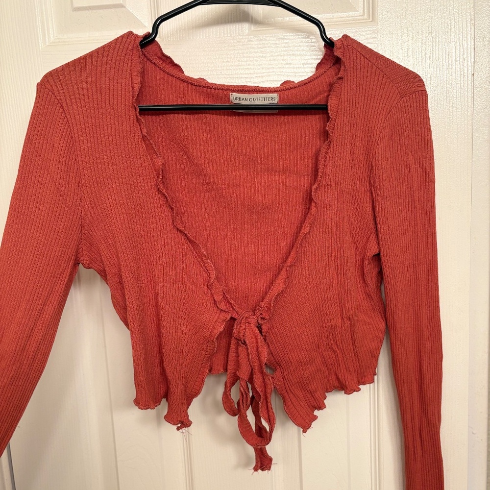 Long Sleeve ; Ribbed